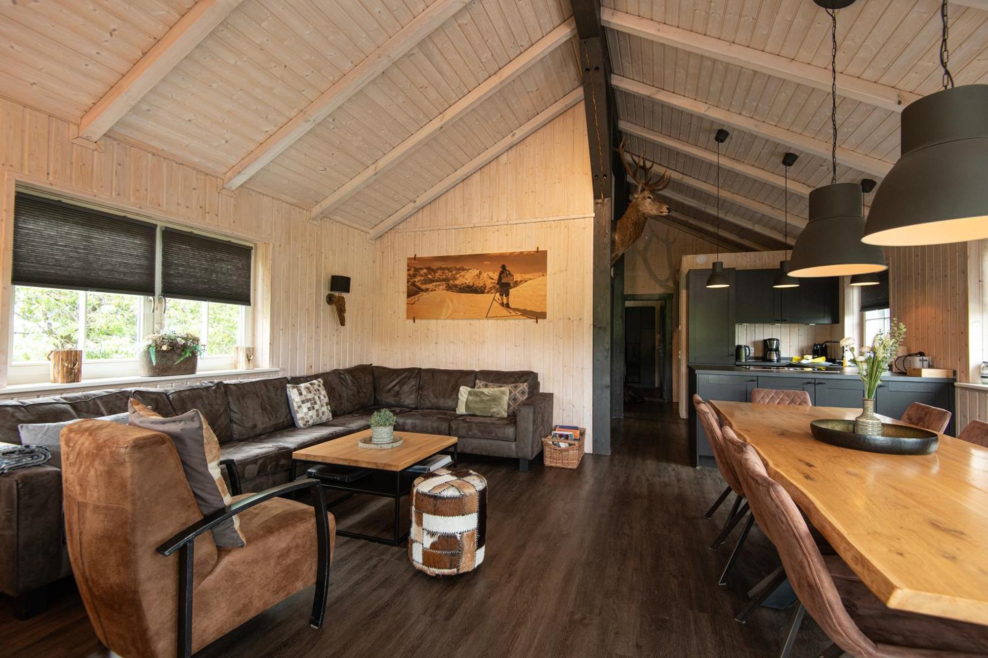 Kustelberg Lodges Medebach Extérieur photo