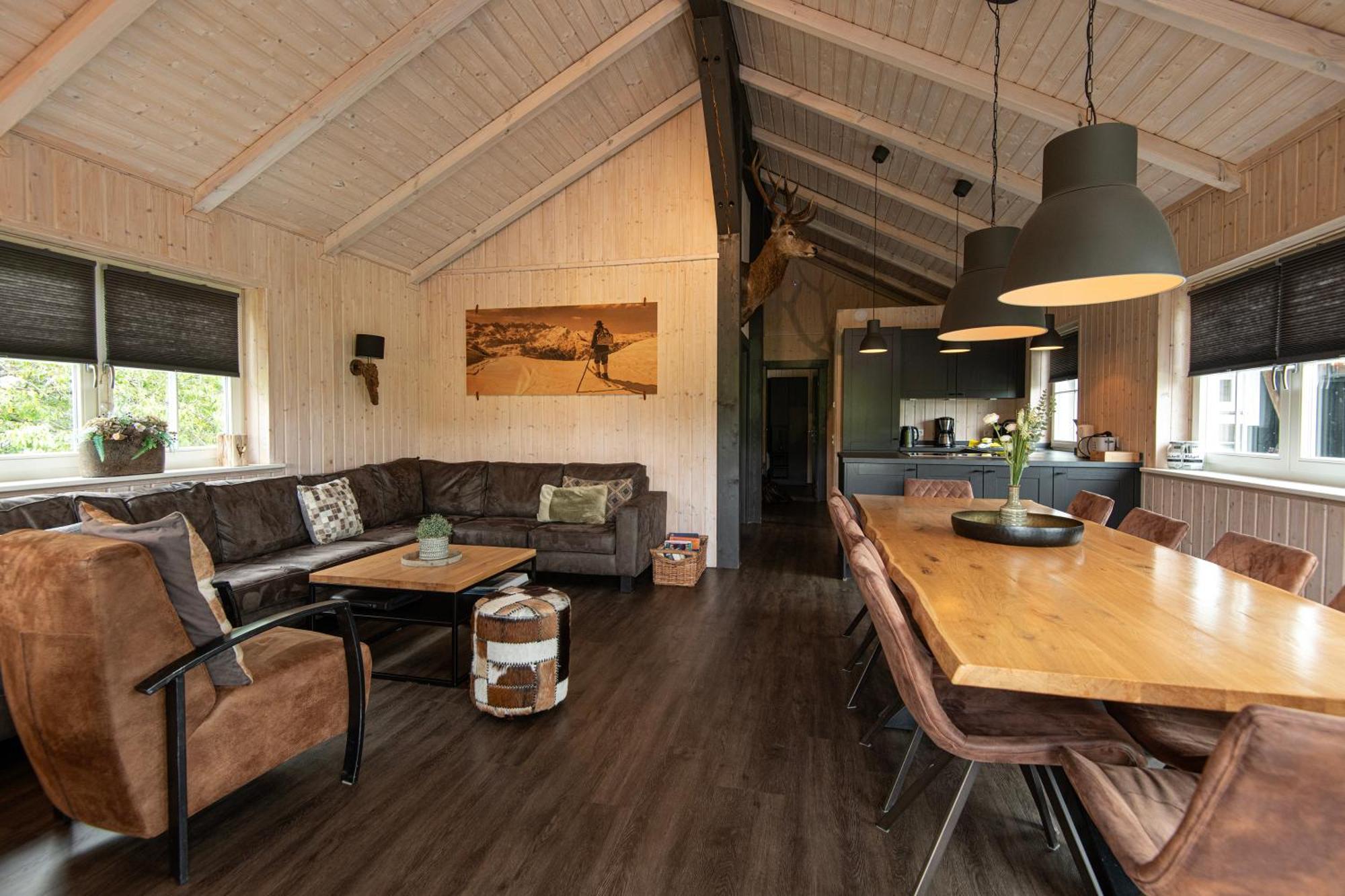 Kustelberg Lodges Medebach Extérieur photo